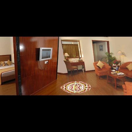 Royal Court Hotel Мадурай Стая снимка