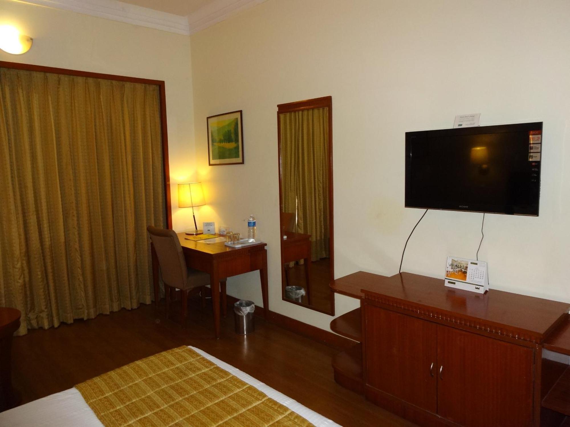 Royal Court Hotel Мадурай Стая снимка