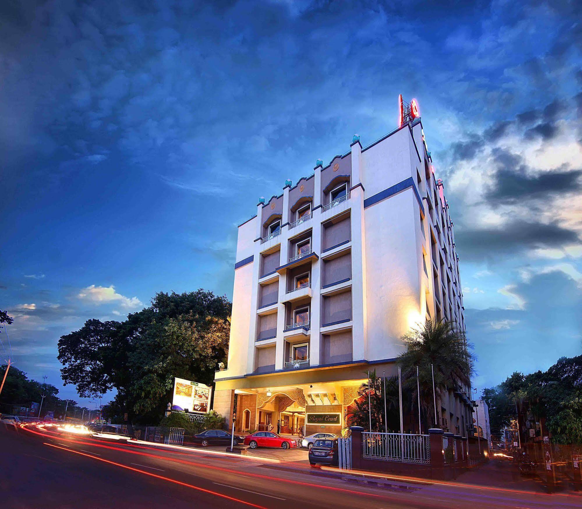 Royal Court Hotel Мадурай Екстериор снимка